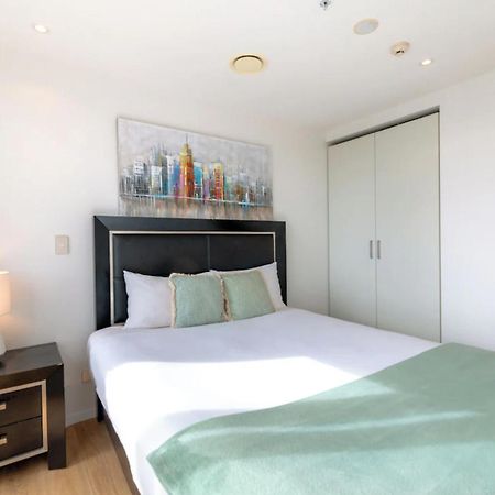 Skytower And City View 2 Bedroom Apartment On High Floor Auckland Buitenkant foto